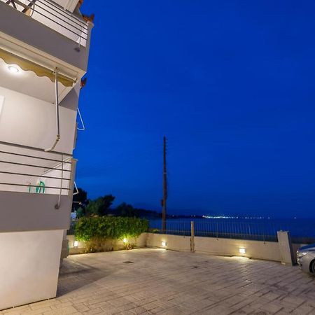 Kechries Lemoni Luxury Residence In Front Of The Sea מראה חיצוני תמונה